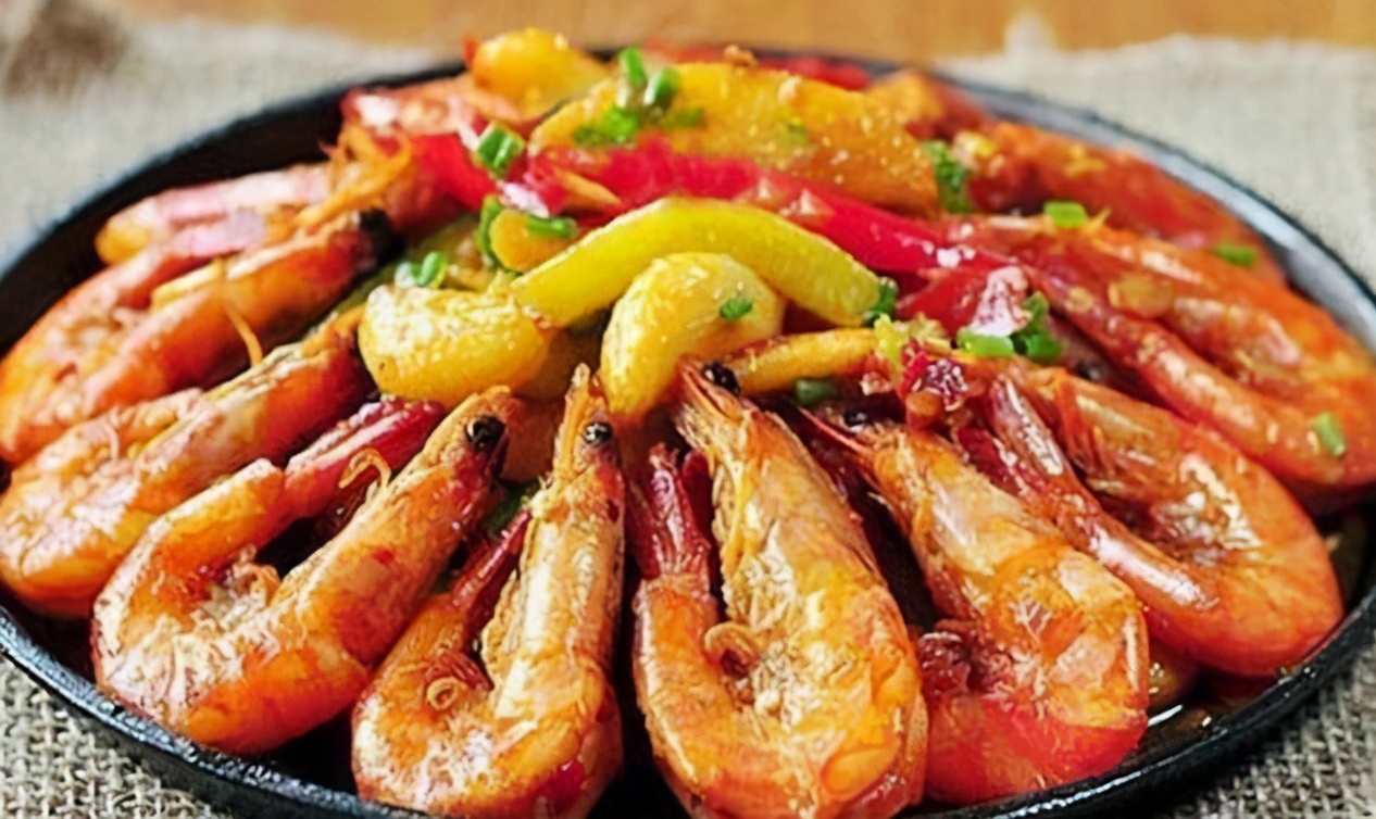 32款精品菜肴推荐荤素搭配合理,几款美味的菜肴味道很好方便易学