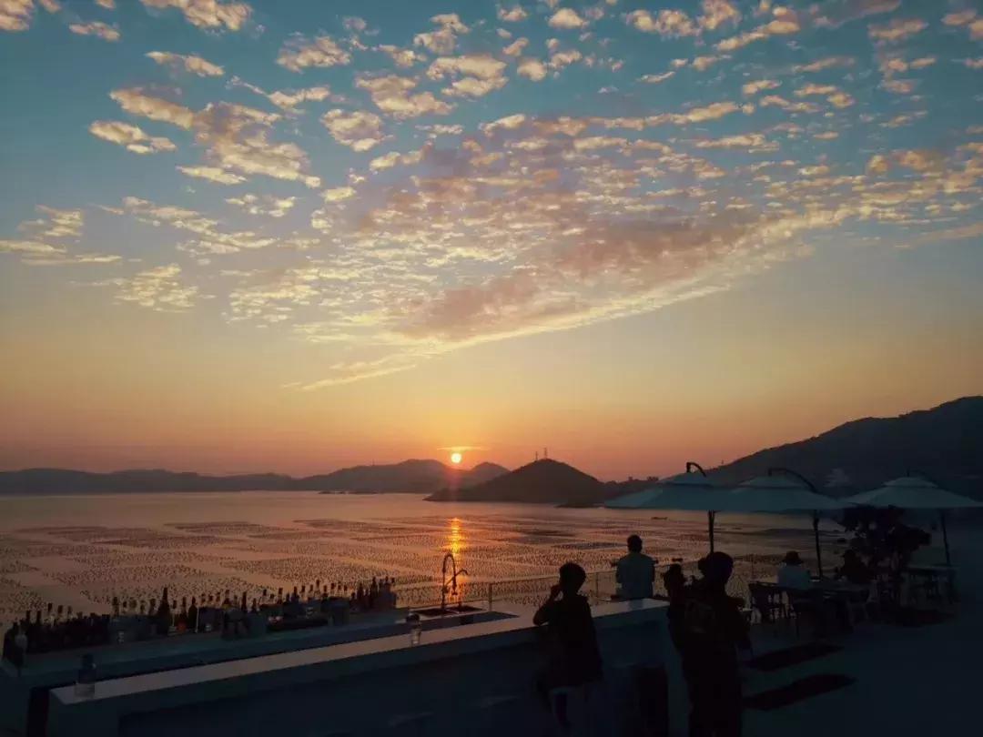 丽江270度白房子湖景度假民宿 (270度白房子湖景度假民宿)