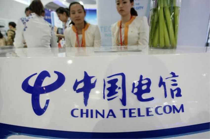 手机停机5年未销号欠费7700元,电信卡欠费自动销号会入黑名单吗