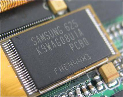 10万平方公里，1.64万亿美元GDP，被财阀控制的韩国真的是小国吗