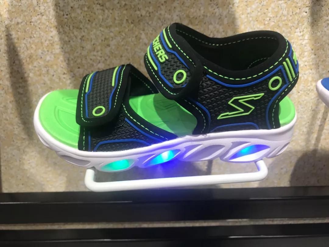 儿童凉鞋软底什么牌子好,儿童凉鞋哪种鞋底舒服