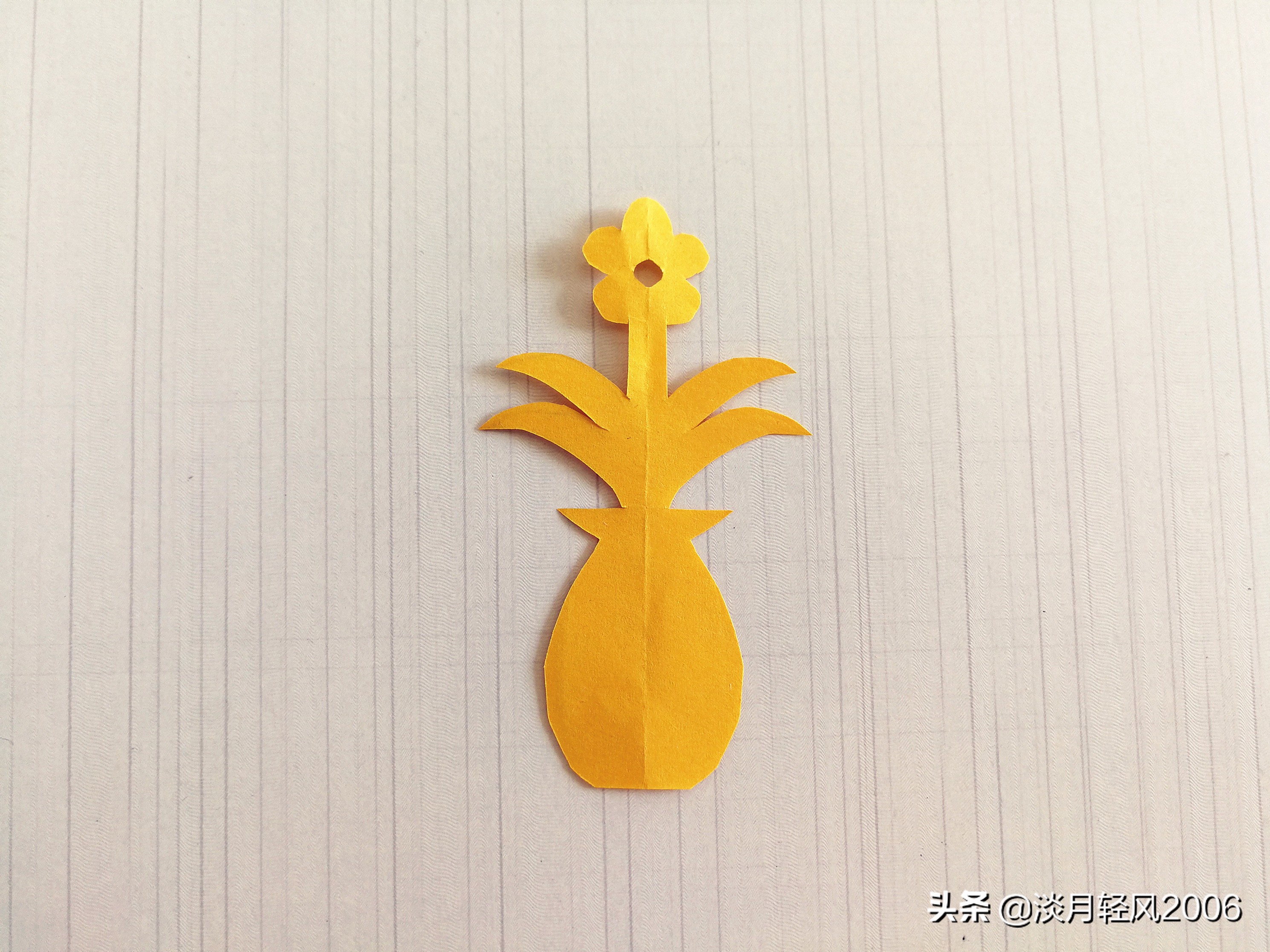 儿童剪纸花瓶简单图案大全,手工剪纸制作花瓶教程图解