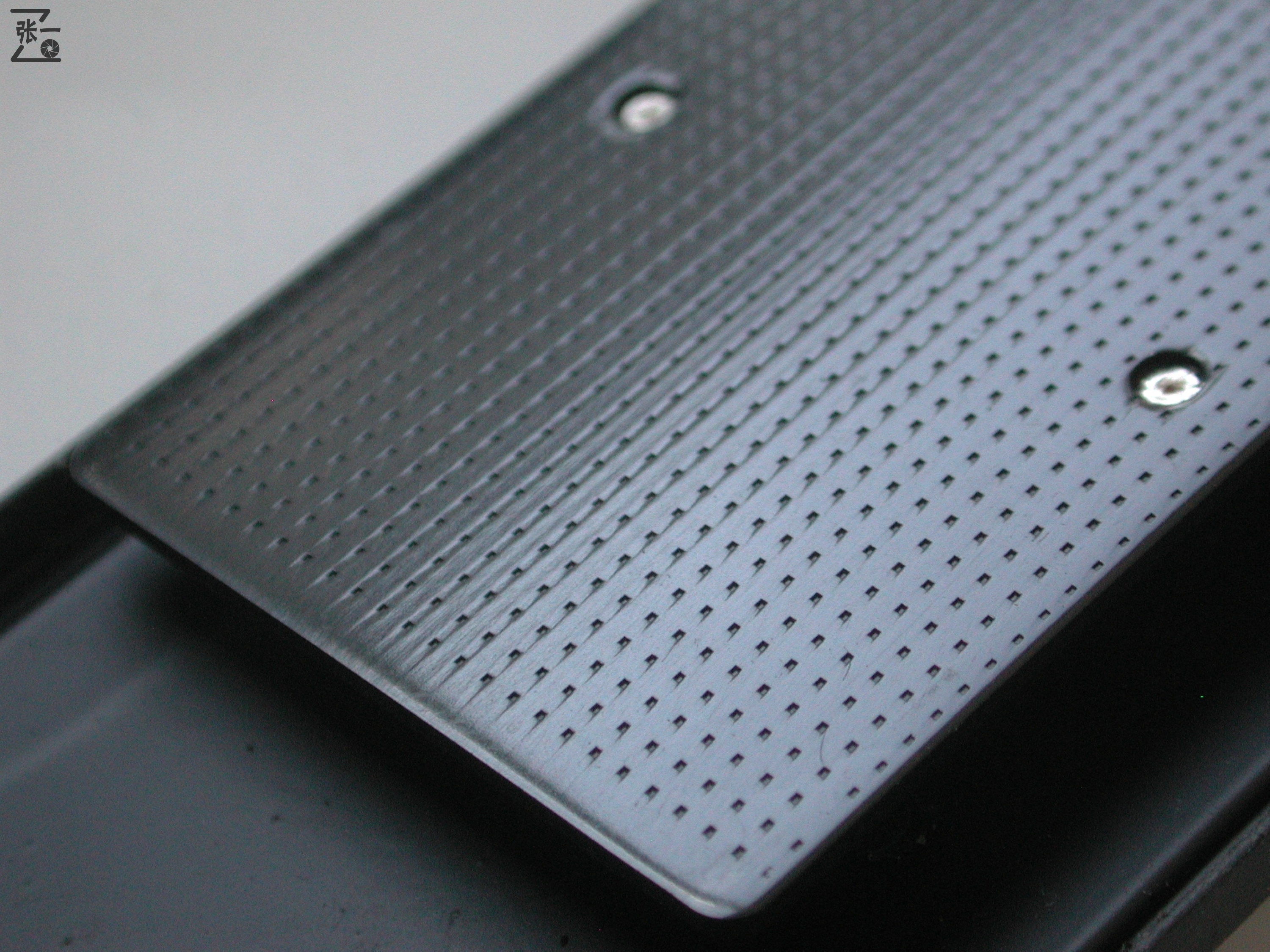 中国哈尔滨照相机厂生产的SEAMADZ2-1单反照相机