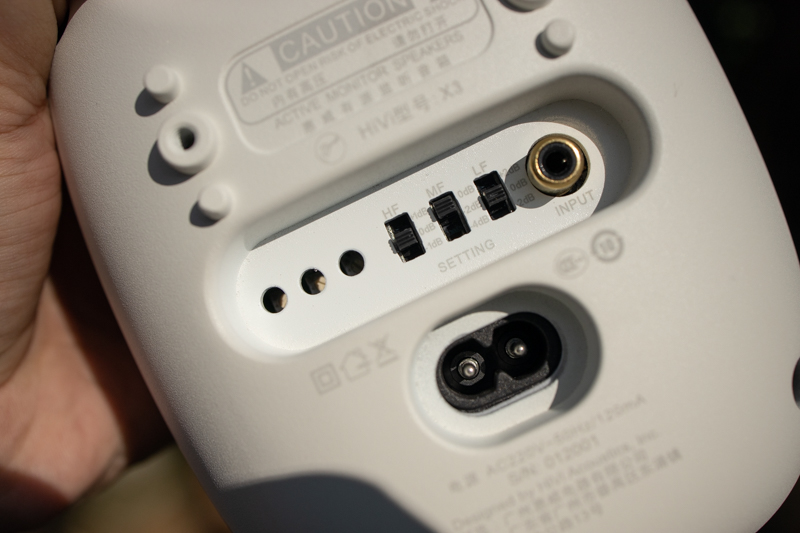 惠威x3是不是专业监听音箱,惠威hivi发烧级监听音箱x3