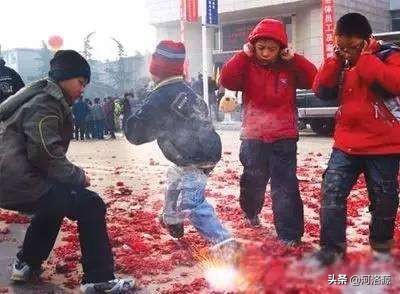 童年回忆鞭炮玩法,童年回忆爆竹