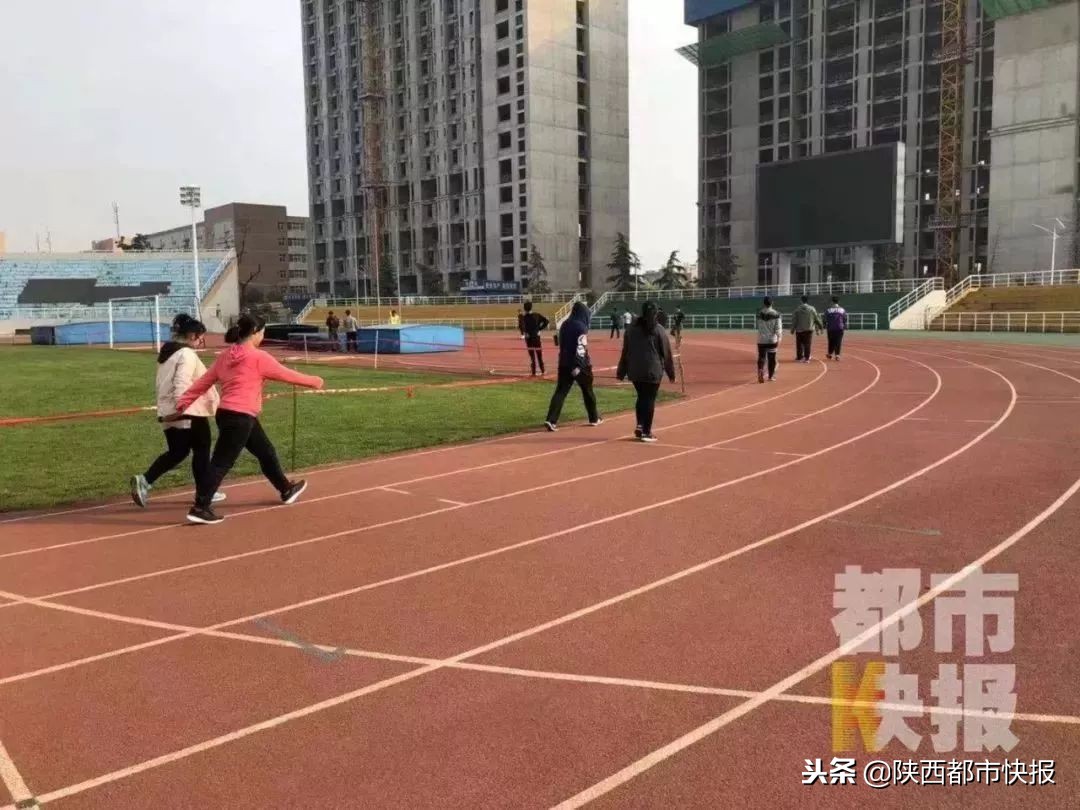 继爬树课之后，西北大学的“胖胖班”又火了！期末考试只用称体重