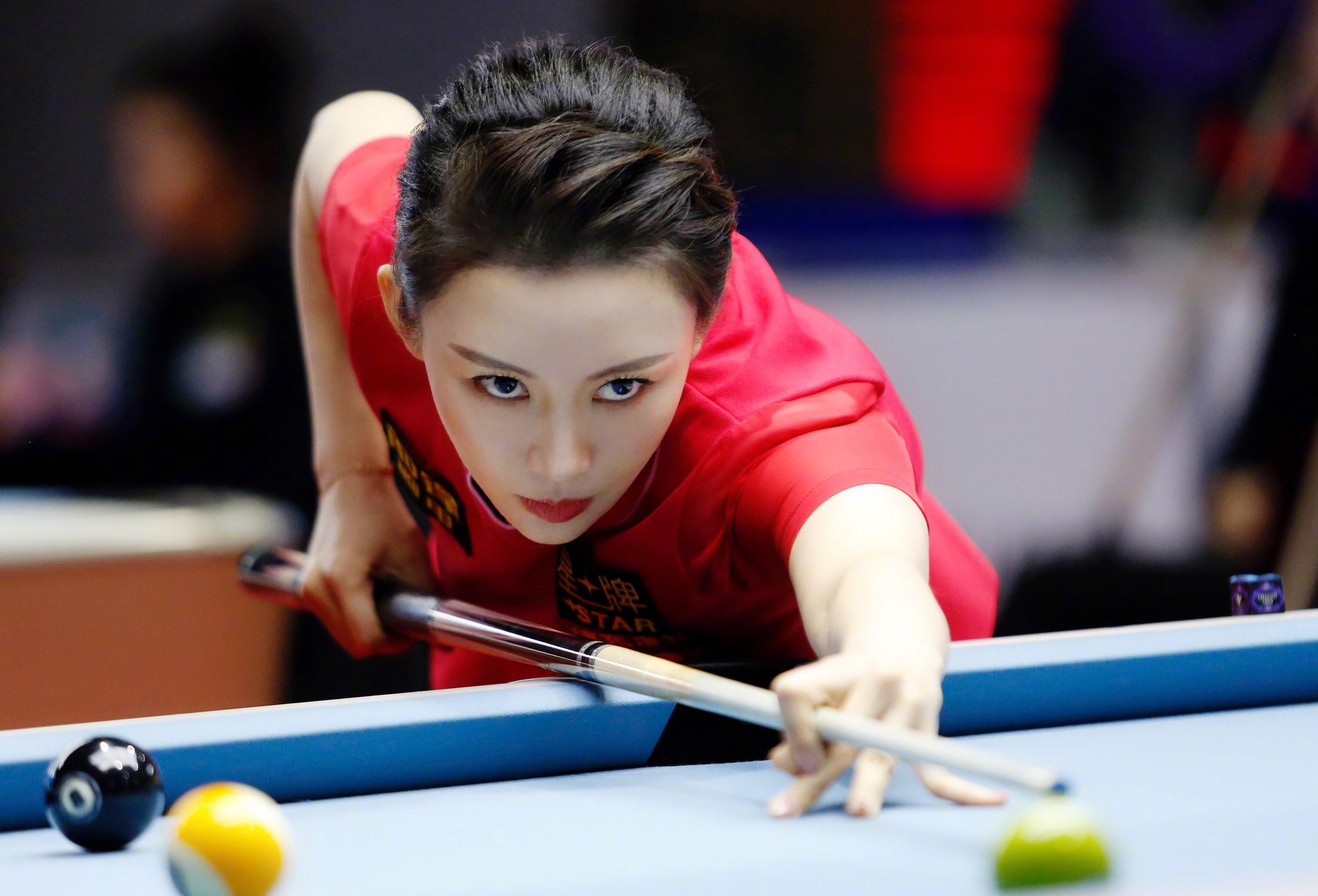 在赛场上为国争光，颜值惊人却感情不顺，潘晓婷如今怎样了？