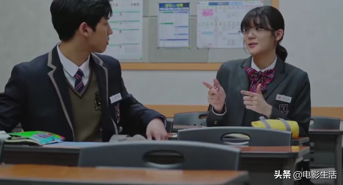 一口气刷完8.4分新韩剧，本来以为是搞笑剧，没想到被洒一波狗粮