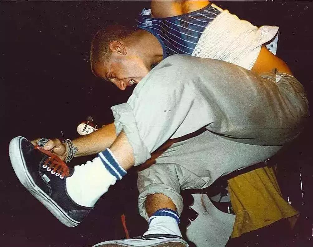 璐皯绐熺殑瓒崇悆鐞冮瀷,璐皯绐熷嚭鏉ョ殑鐞冮瀷