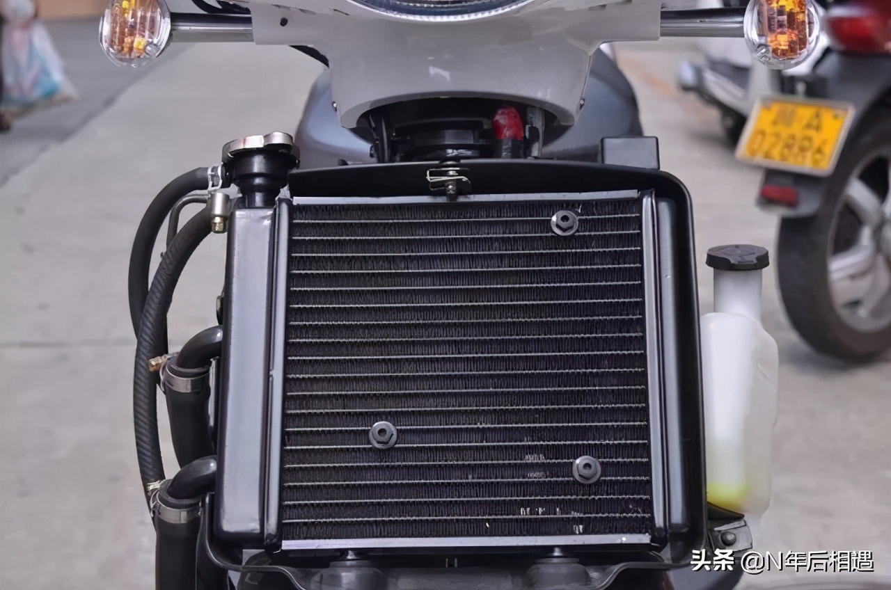 金城提拉米苏200用92油还是95油,金城jc提拉米苏200t外观尺寸