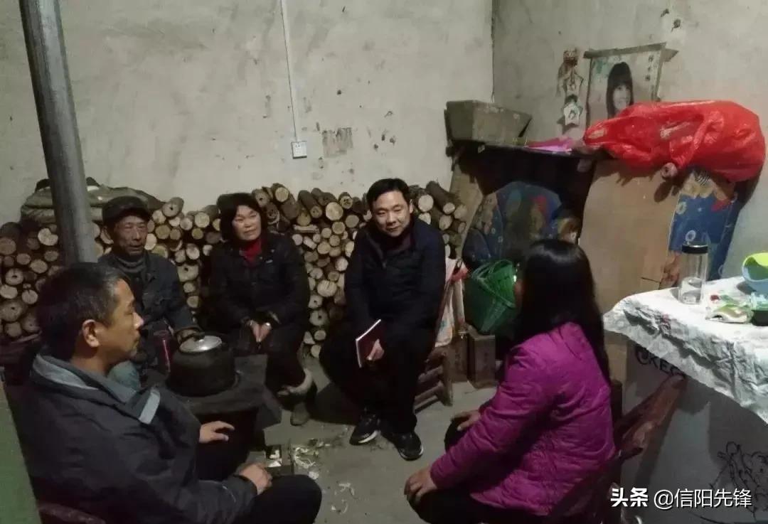 新县郑店乡肖克军,信阳市扶贫办肖克军