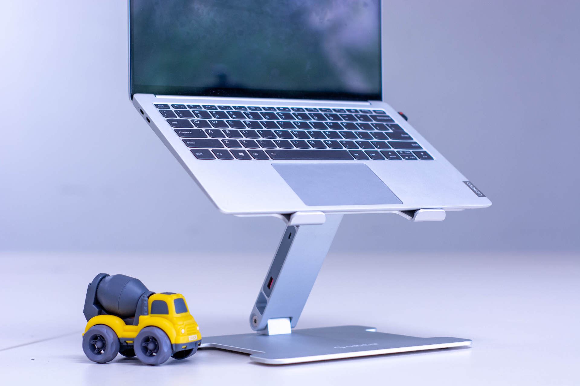 无级调节笔记本支架,笔记本高度调节支架测评