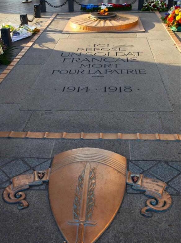 巴黎凯旋门：本为迎接凯旋之师，等来的却是拿破仑的灵柩？