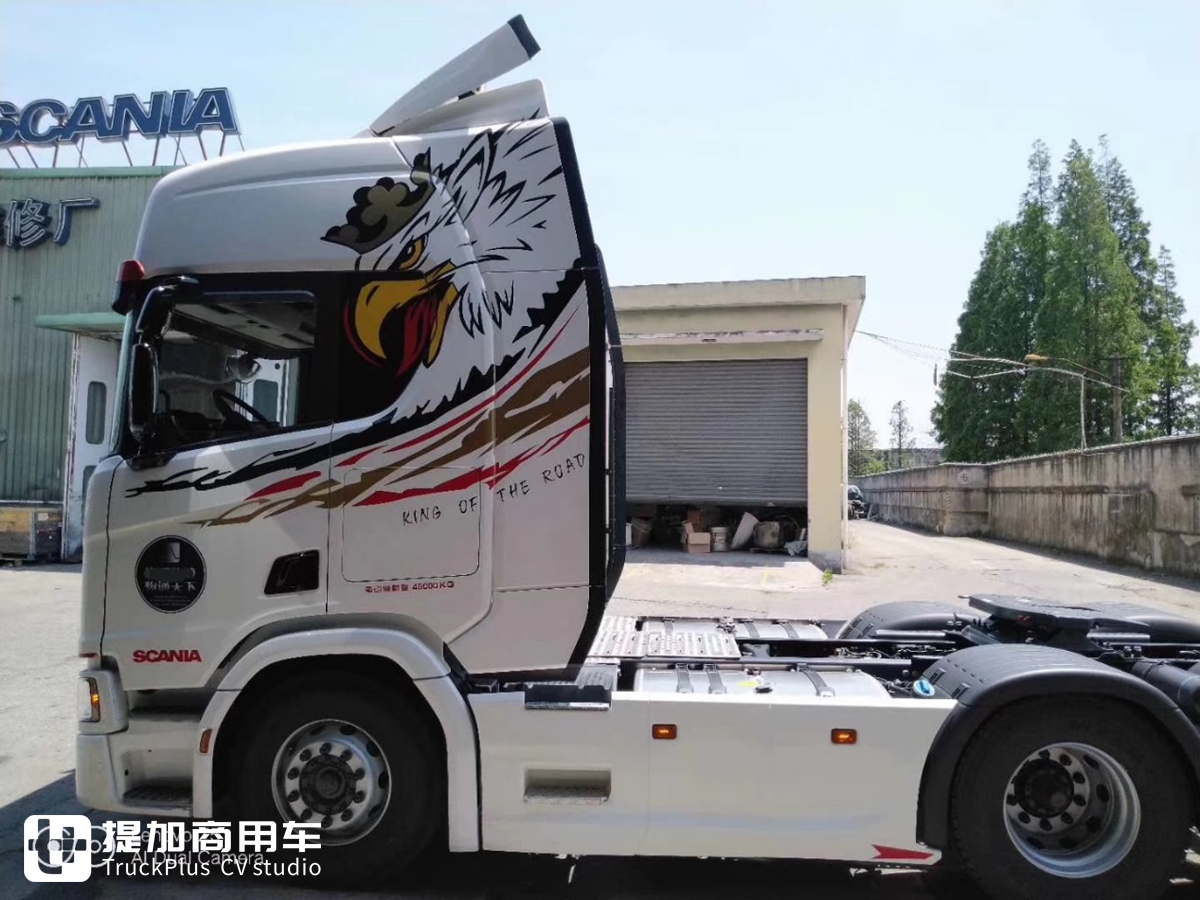 为什么开货车的都是社会人,开货车的都是现实和无奈