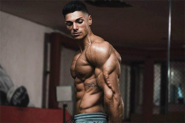 练不出麒麟臂的原因,简单实用的麒麟臂练法