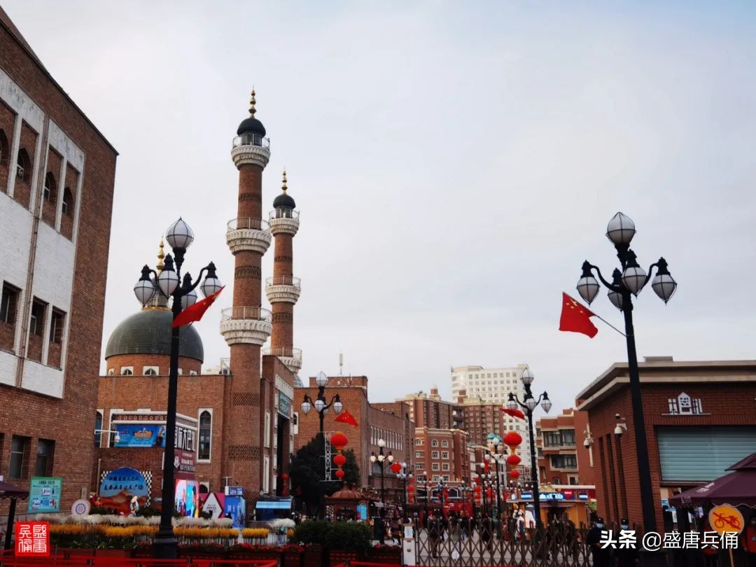 乌鲁木齐二道桥大巴扎民族风情,乌市二道桥国际大巴扎开街仪式