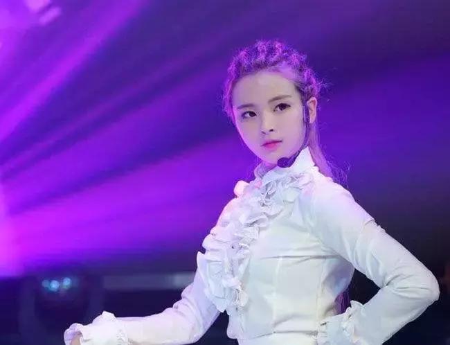 浪漫满屋中国版杨超越许魏洲合作,浪漫满屋杨超越韩国版