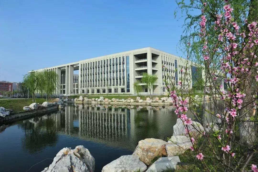 泰州学院校园美景,泰州学院历史