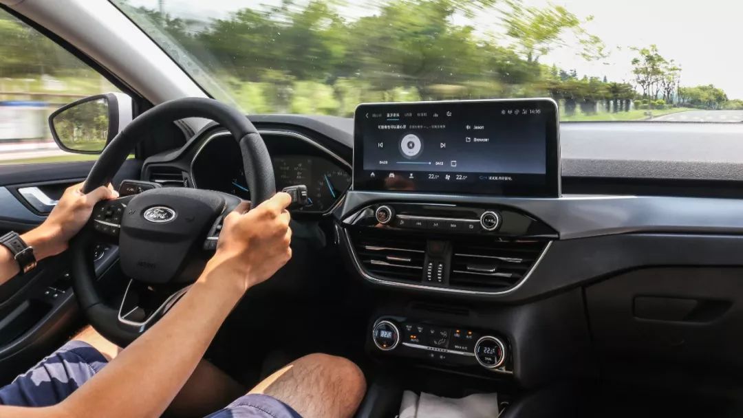 福克斯四代百公里加速,福克斯跨界版2021版