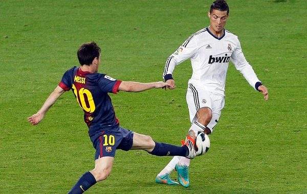 哪一年欧冠皇马打利物浦,哪一年皇马只输了三场