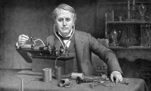 清华研究生被“歧视”:到底是什么毁了你的职业生涯?