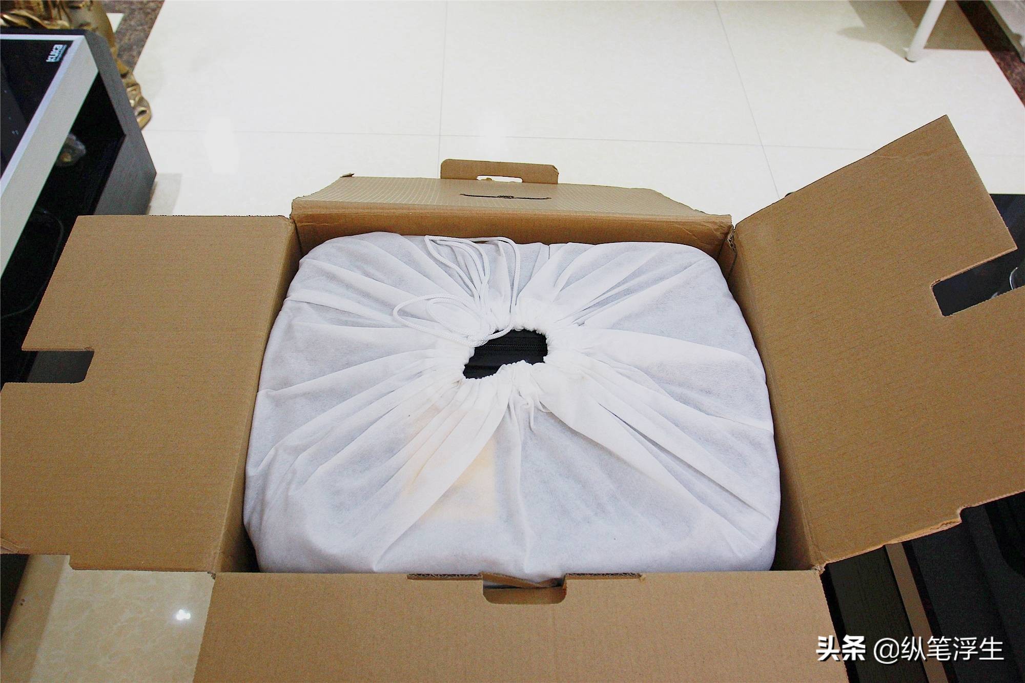 旅行箱爆款地平线8号,超大容量旅行箱100寸