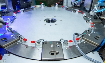 企业家专访「泛华测控」左毅：柔性测试，测为控用