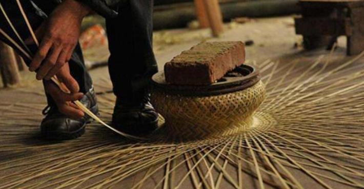 丈夫恶习难改,浙江农村女人肖开琴,离婚卖竹篮子,年收入800万