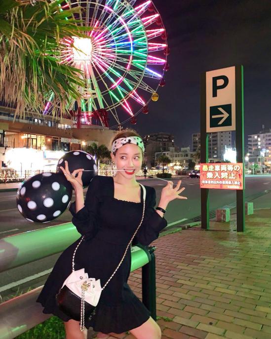 韩国女生衣服基本全是包臀裙,韩国女性冬天穿搭包臀裙