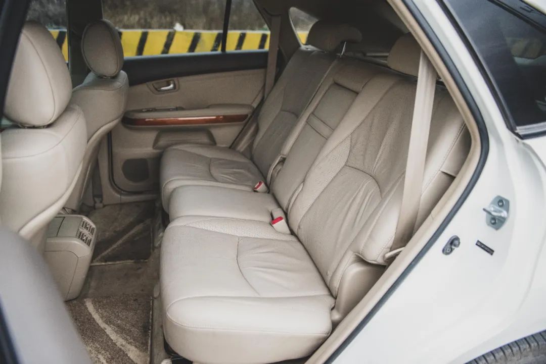 为什么要买百万级别的车,有没必要再买个破车