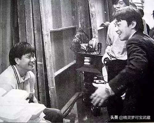 周星驰天才在左疯子在右,周星驰孤独