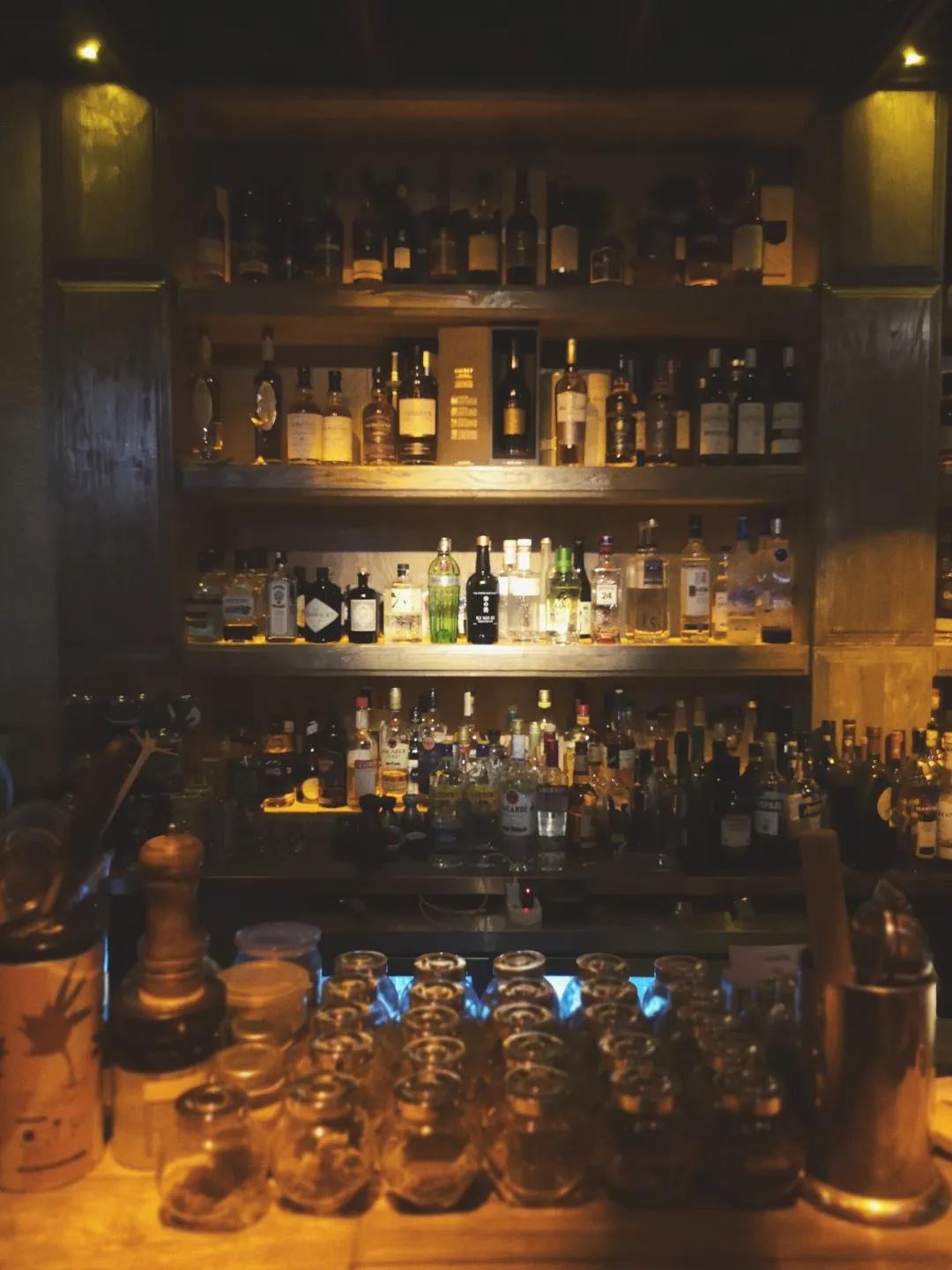 夏日沉醉的夜晚,夏季的夜晚出去走走