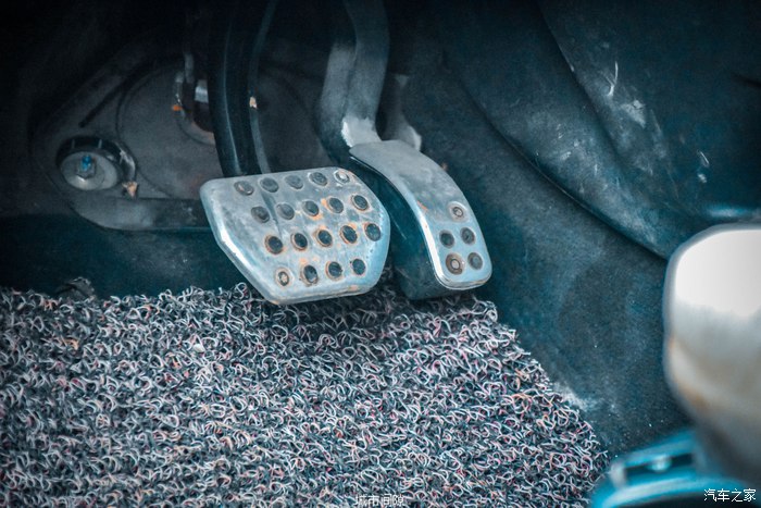 标志307敞篷车还值得玩吗,标致307cc敞篷跑车多少钱一辆