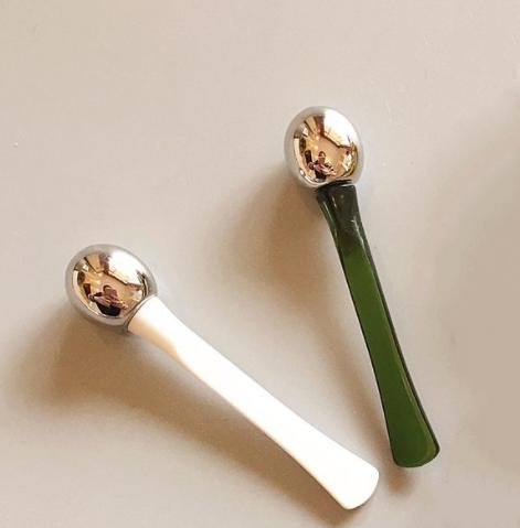 黑三角面相,黑三角如何维护