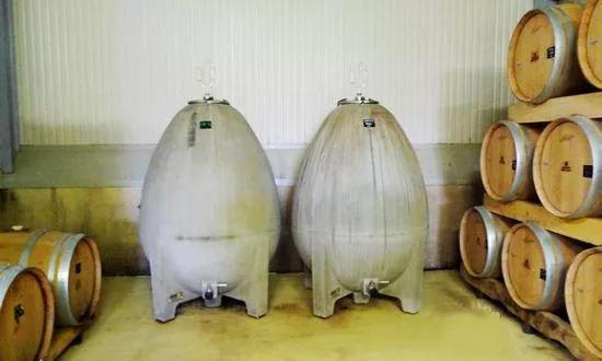 法国干红葡萄酒酿造过程,葡萄酒酿造过程