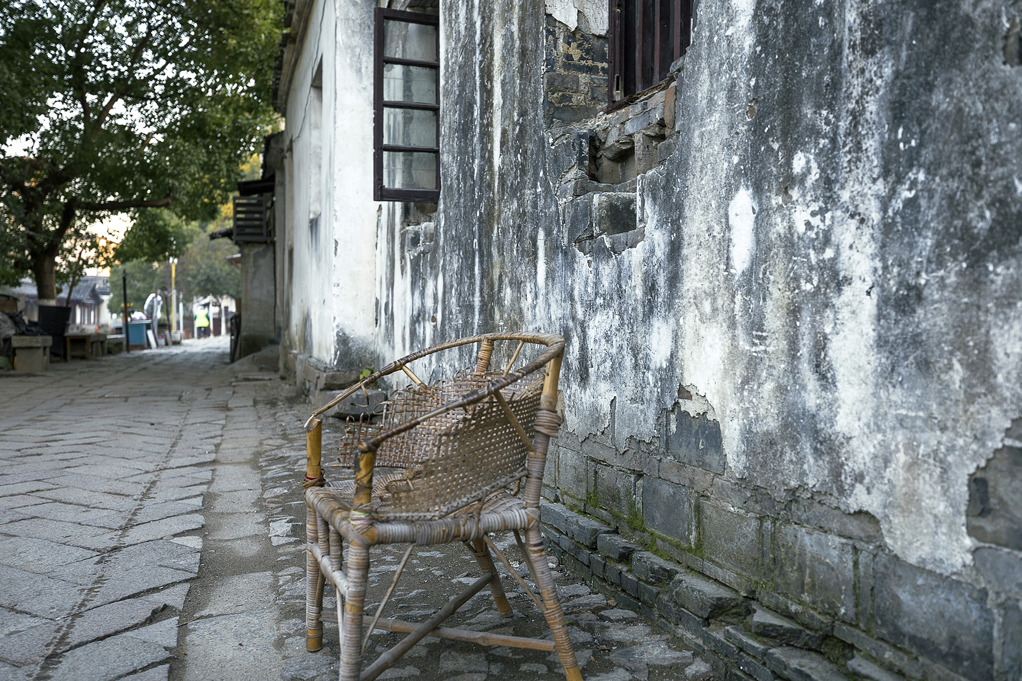 愿为人间客，世世在江南，不如来同里