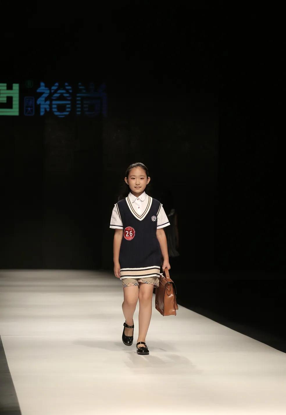 冠军服装城冬季,冠军服装城童装