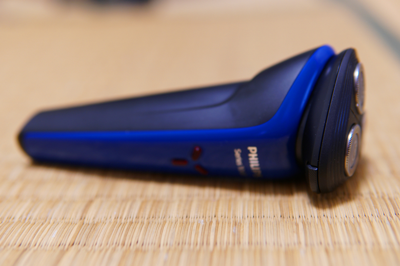 东京飞利浦小旋风剃须刀,飞利浦剃须刀清洗水