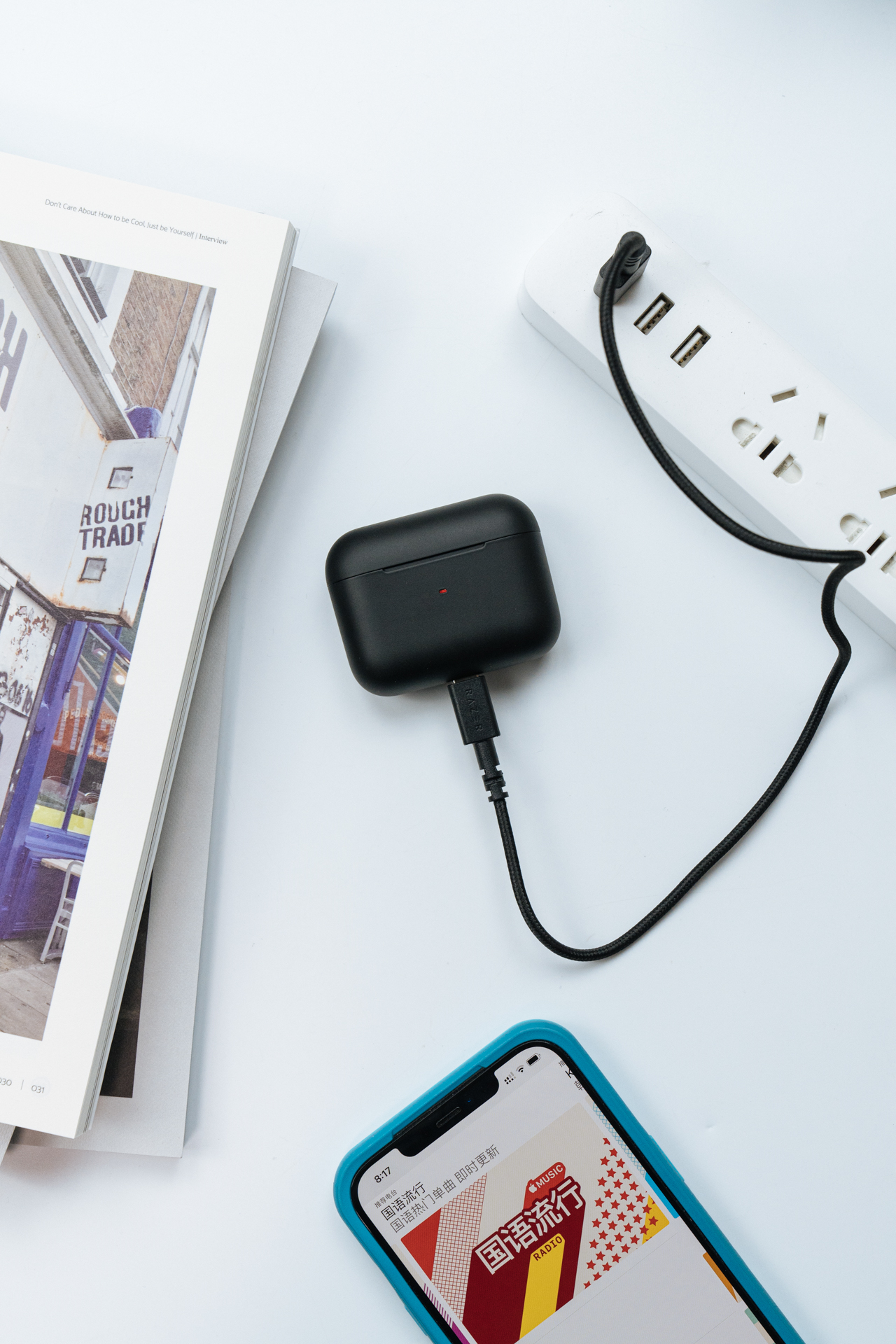 雷蛇战锤狂鲨和airpods,雷蛇战锤狂鲨真无线2代和airpods