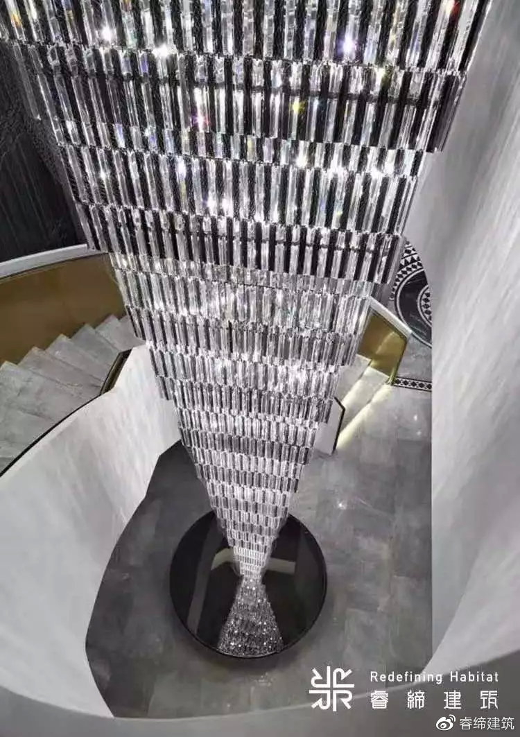 360度旋转楼梯的做法全过程,旋转楼梯和普通楼梯对比图片