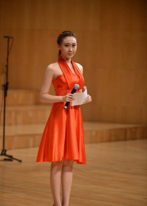 水均益赡养单身残疾大哥，催人泪下手足情