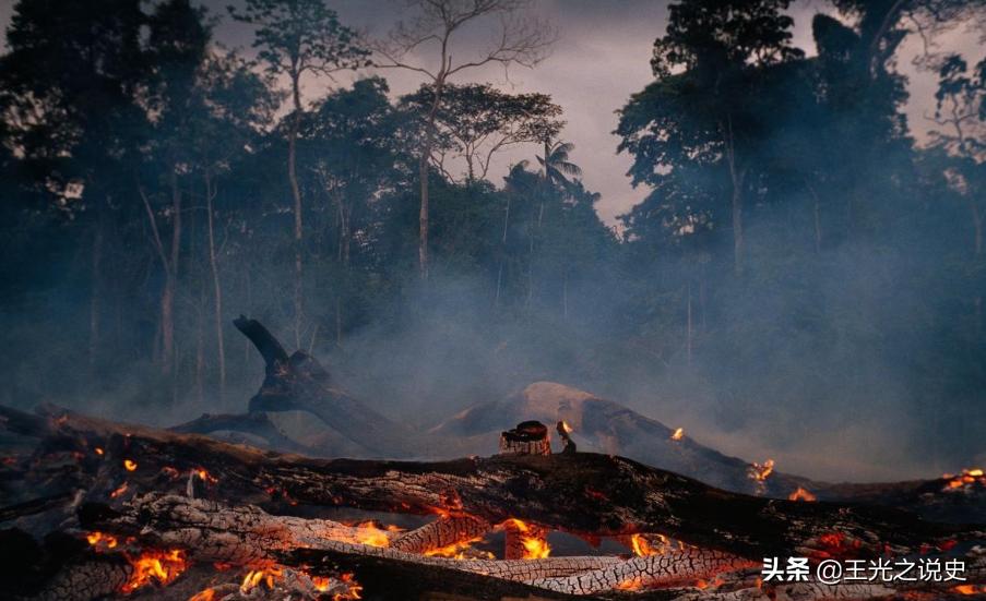 除了踢球就是守门,除了踢足球我还能干什么