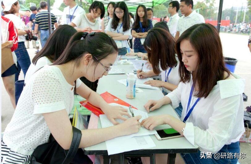 新生越早报道越好？准大学生们看过来，这些一定要提前了解