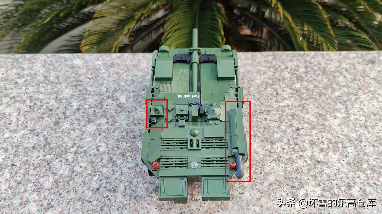 cobi积木坦克世界联名款开箱,坦克世界strv103b值得玩吗