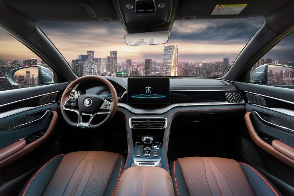 比亚迪设计师艾格,比亚迪艾格年薪多少