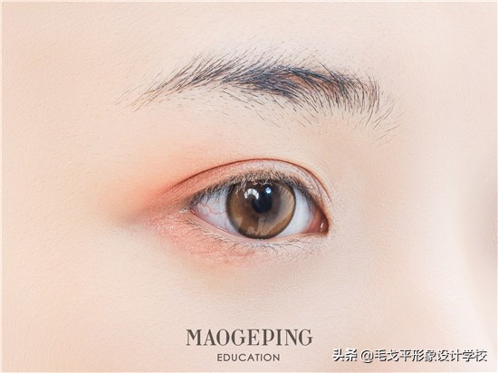 清爽蜜桃妆容,散发青春魅力粉红蜜桃妆容详解