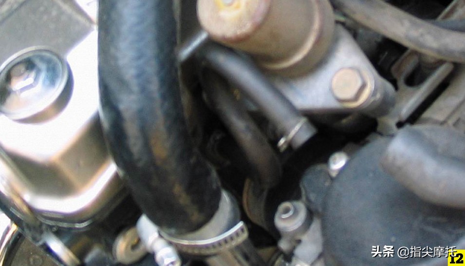 摩托车加大中缸需要怎么调化油器,摩托车四缸平衡一定要调吗