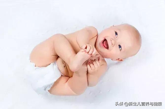 宝宝红屁股是不是得换纸尿裤,不穿纸尿裤防止红屁股的方法