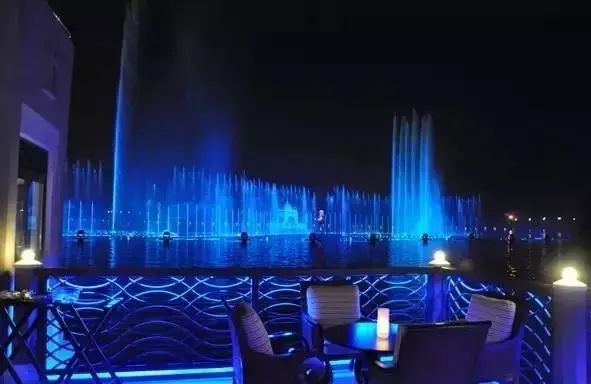 英伦风情小镇旅游推荐,游玩欧式风格小镇