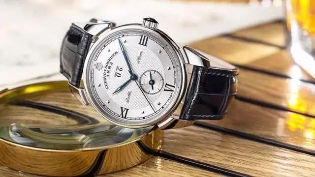 鳄鱼皮表带的维护方法,如何鉴别鳄鱼皮表带